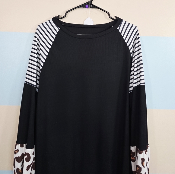 Leopard Lantern Sleeve Stripe Patchwork Casual Colorblock Top - Picture 4 of 7